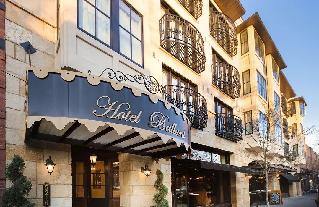 Hotel Ballard-1
